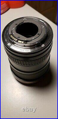 Canon EF 17-40mm f/4L USM Ultra Wide Angle Zoom Lens + Caps + Hood