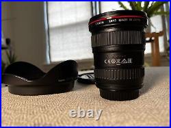 Canon EF 17-40mm f/4L Ultra Wide Angle Zoom Lens (Mint Condition)