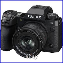 Fujifilm Fujinon XF 8mm f/3.5 R WR Ultra-Wide Angle Lens (16797760) Bundle with