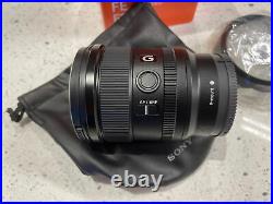Sony FE 20mm f/1.8 G Ultra Wide Angle Lens Excellent Condition